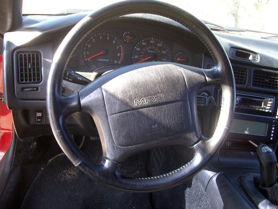 Dashboard of the Toyota MR2 W20